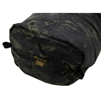 Sac de couchage en fibres synthétiques DEFENSE 4, multicam/noir, taille L, fermeture éclair au milieu