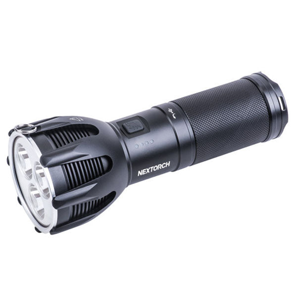 LED-Suchscheinwerfer SAINT TORCH 30 V2.0, 8'000 Lumen (inkl. Akku)