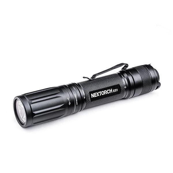 Lampe de poche LED E51 V2.0, 1 400 lumens (batterie incluse)