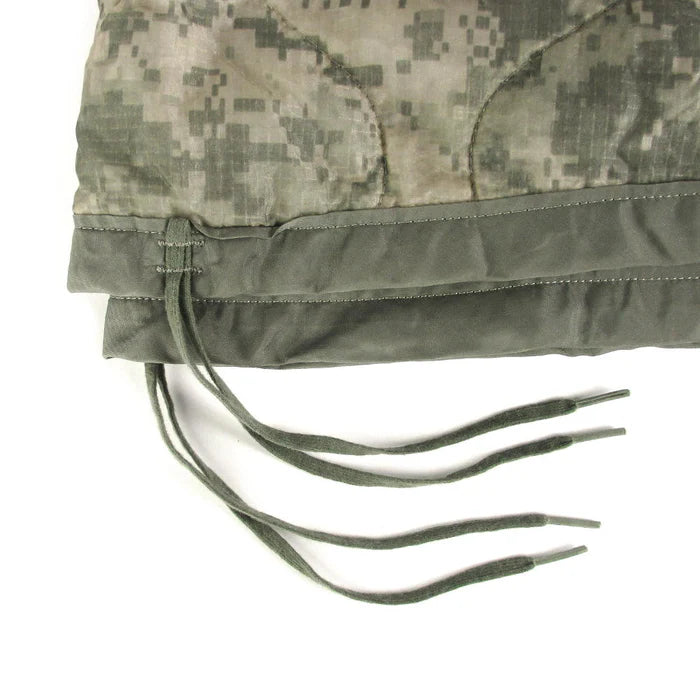 Original US Army Poncho Liner "Woobie", ucp